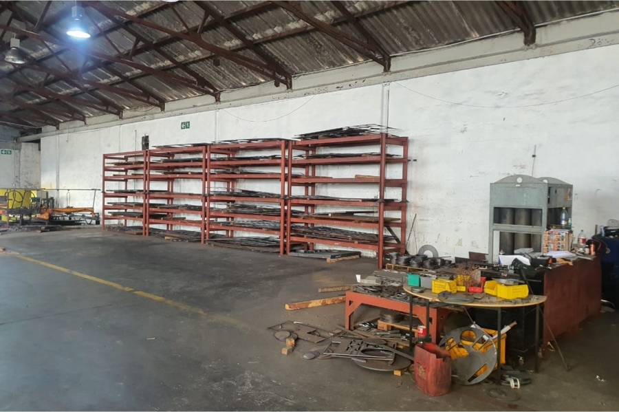 To Let commercial Property for Rent in Deal Party Eastern Cape